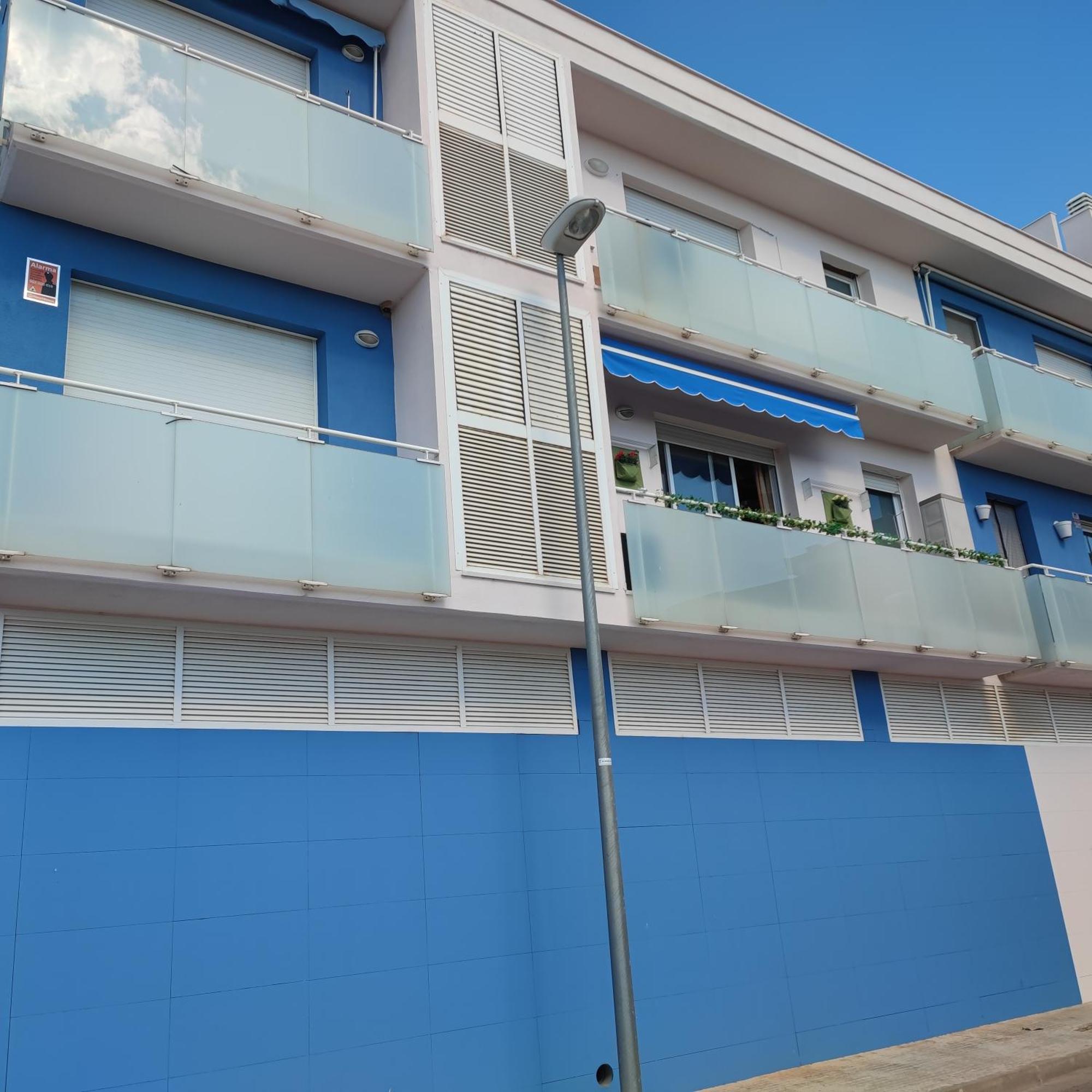 Nina'S Blue Pool & Beach Deltebre Exterior photo